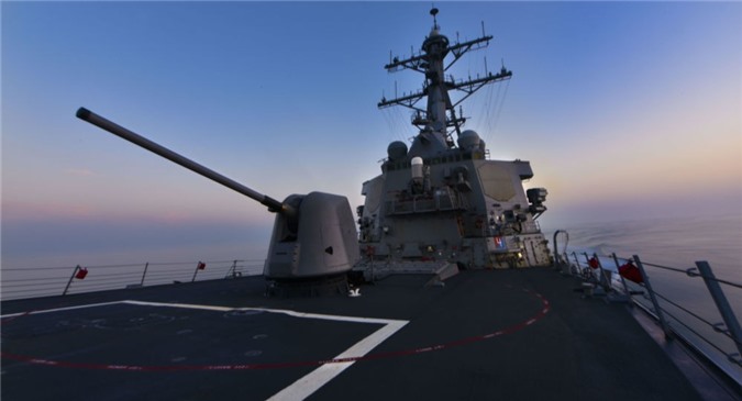 Hôm nay, Mỹ điều tàu tên lửa Porter tiến vào Biển Đen