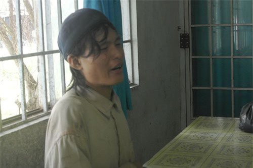 Thanh niên miền Tây "ôm hận", đốt công an viên "trả thù"