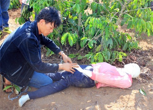 "Yêu râu xanh" đánh ngất nữ sinh, hiếp dâm bất thành ra tay giết chết