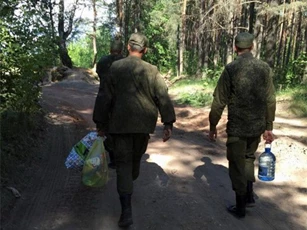 Căng thẳng với NATO, Nga dựng căn cứ quân sự sát biên giới Ukraine