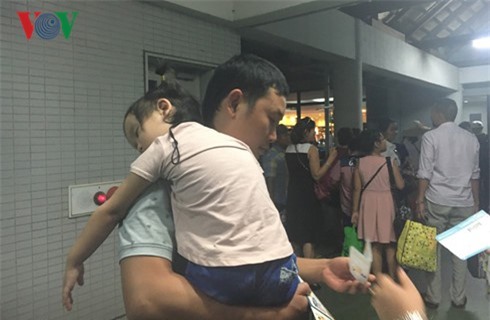 Máy bay từ Đà Nẵng ra Hà Nội lại hạ cánh ở Lào: Vietnam Airlines nói gì?