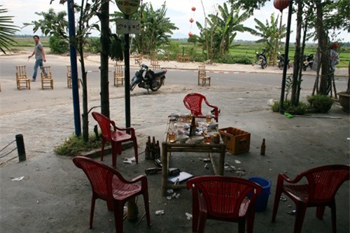 Nghi án nam thanh niên bị cô gái nhậu chung đâm chết trong lúc đi vệ sinh