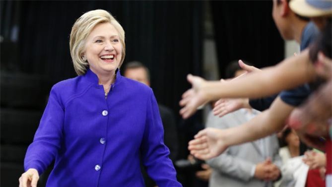 Tấm vé ứng viên Tổng thống của bà Clinton tiếp tục được củng cố