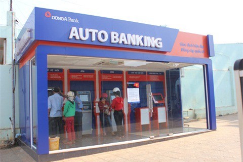 Nhân viên ngân hàng “ăn bớt” hơn 1 tỷ đồng từ cây ATM