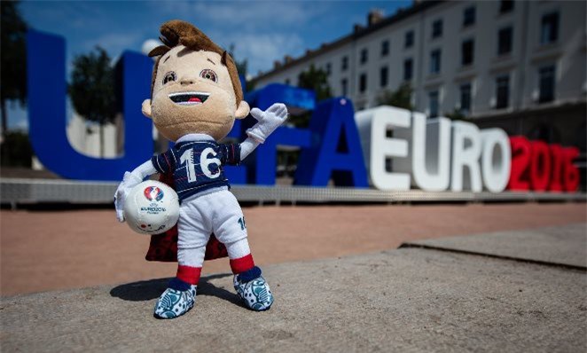 Linh vật EURO 2016 gặp rắc rối vì trùng tên với đồ chơi tình dục