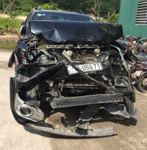 Truy sát kinh hoàng bằng ô tô, một người bị bắn trọng thương