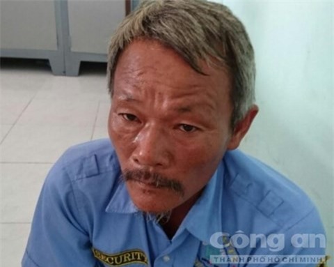 Xách dao đâm chết hàng xóm vì nhậu nhẹt gây ồn ào