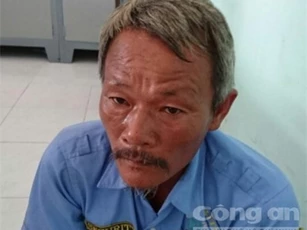 Xách dao đâm chết hàng xóm vì nhậu nhẹt gây ồn ào