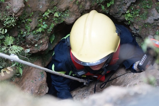 Lấp hết các hang vàng sau vụ 3 phu vàng chết ở Thanh Hóa