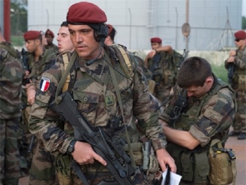 Pháp xác nhận triển khai lực lượng lính đặc nhiệm tới Syria diệt IS