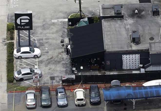 Xả súng ở Orlando: IS nhận trách nhiệm, Tổng thống Obama nổi giận