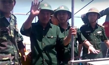 Phi công Su-30MK2: Tiếng nổ lớn phát ra từ buồng lái máy bay