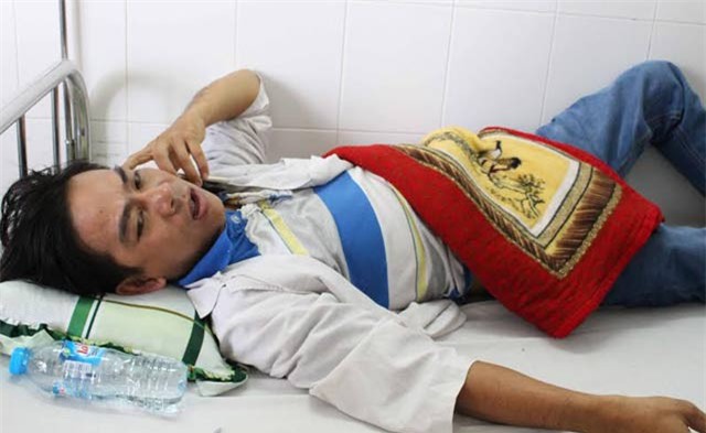 Bảo vệ bệnh viện chích điện bệnh nhân sau cự cãi