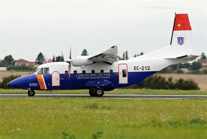 Bộ Quốc phòng họp khẩn vụ máy bay CaSa-212 tìm Su-30MK2 mất tích