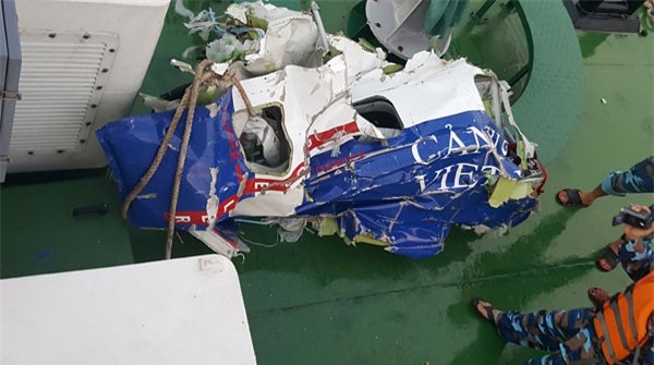 Thủ tướng tiếp tục ra công điện chỉ đạo tìm kiếm cứu nạn 2 vụ máy bay bị nạn