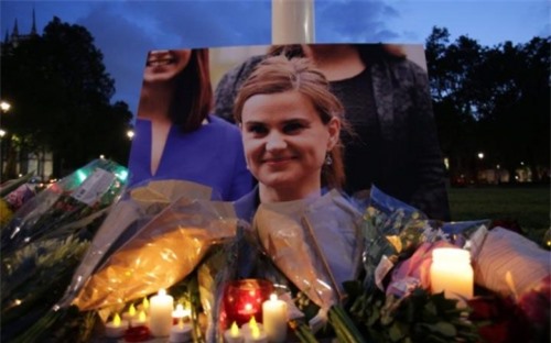 Anh buộc tội nghi phạm sát hại nữ nghị sĩ phản đối Brexit