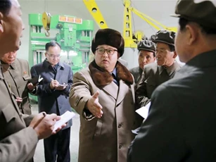 Ông Kim Jong-un vừa thoát chết trong vụ ám sát?
