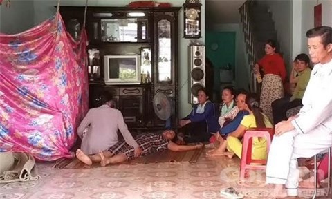 Yêu không được, kẻ li dị vợ đoạt mạng cháu họ với 7 nhát dao