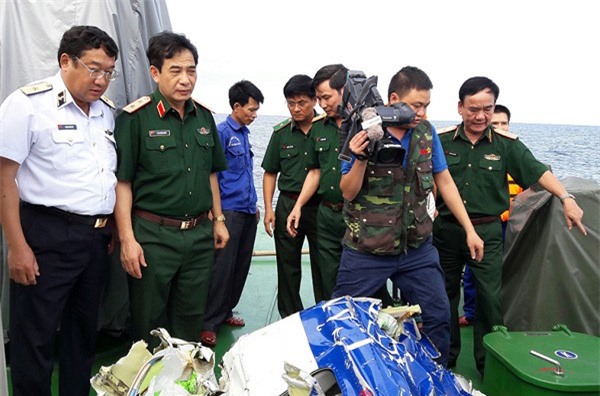 Bộ Công an phối hợp Bộ Quốc phòng tìm kiếm CASA 212 và SU-30MK2