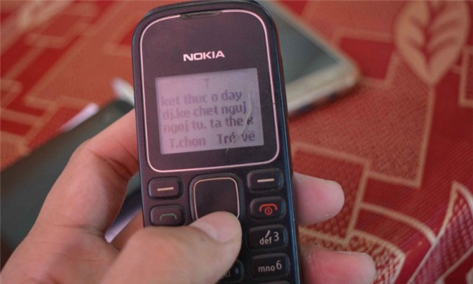 Nữ sinh bị chém chết với gần chục nhát dao: Tin nhắn đe dọa của hung thủ