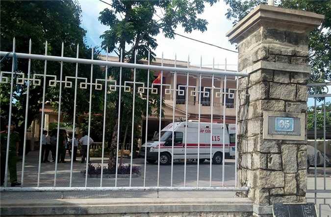 Người đàn ông bất ngờ nhảy lầu tự tử sau khi gặp công an