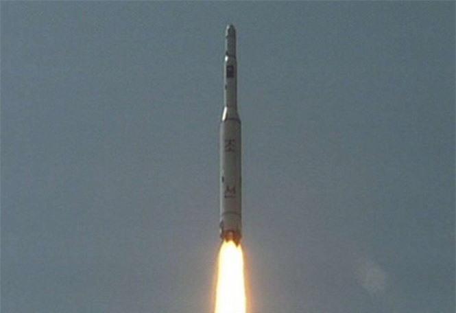 Triều Tiên "doạ" phóng tên lửa, Nhật, Hàn "nóng ruột"