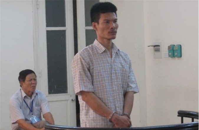 Hà Nội: Cầm dao chọc tiết lợn đâm chết người vì mâu thuẫn