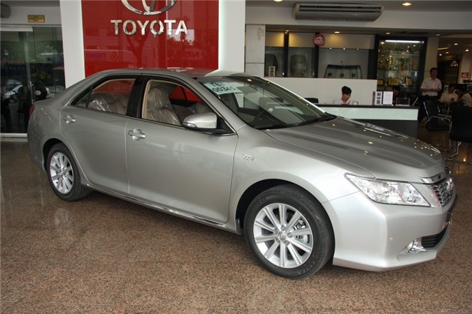 Thua bạc, tài xế mang xe ôtô Camry của công ty đi bán