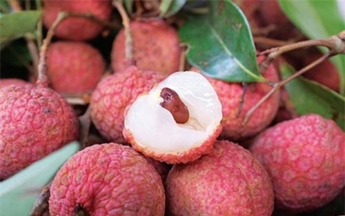 Những người nên "nói không" với vải thiều?