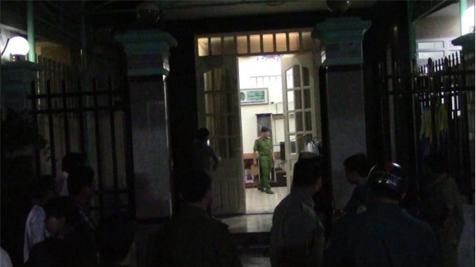 Bình Dương: Phát hiện người đàn ông treo cổ tại nhà riêng