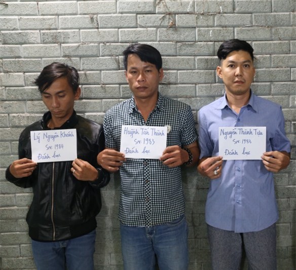 Đánh sập thêm đường dây cá độ bóng đá nghìn tỷ qua mạng