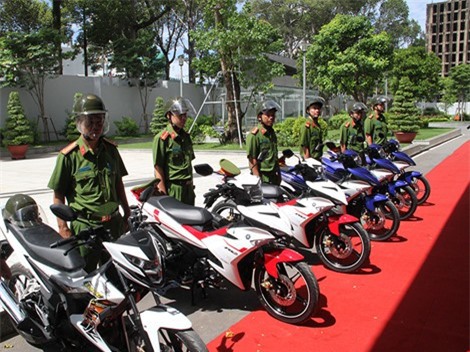 Doanh nghiệp tặng Công an TP. HCM 100 mô tô săn bắt cướp