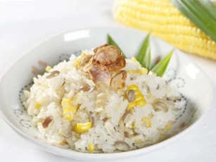 Những người cần nói không với món xôi buổi sáng