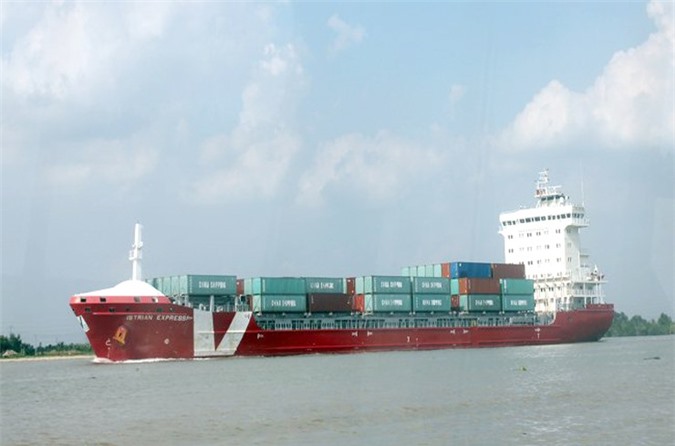 UPCoM chào đón 2 tân binh vật tư bưu điện và giao thông đường thủy