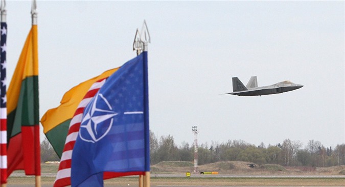 Brexit giúp NATO và Nga tránh khỏi chiến tranh