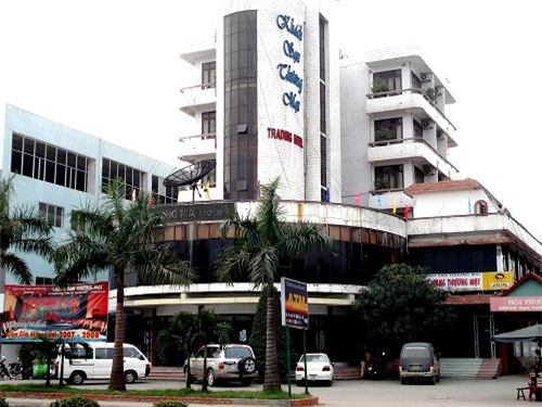 Áp dụng biện pháp khẩn cấp tạm thời của TAND TP Vinh đối với ông Trần Văn Hồng