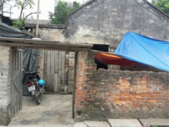 Con gái trộm tiền chữa bệnh cho cha để chơi game rồi đổ tại cướp