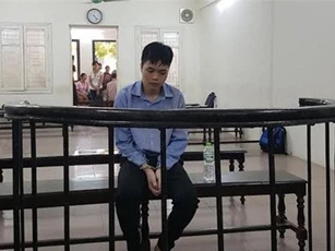 Nam sinh viên giết người, cướp tài sản vì túng tiền