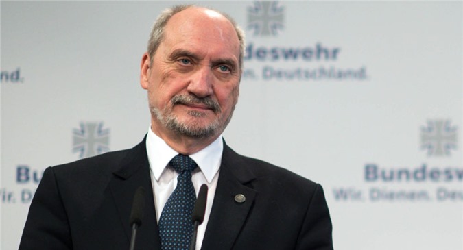 Hội nghị Thượng đỉnh NATO: Tập trung sẵn sàng đối thoại với Nga