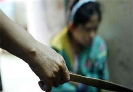 Truy tìm kẻ đâm người phụ nữ hơn 30 nhát giữa công viên