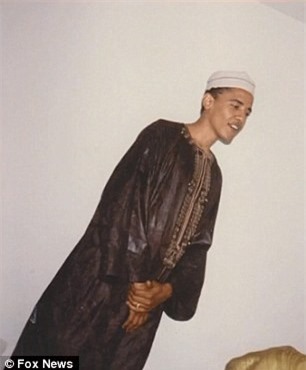 Obama trong trang phục Hồi giáo