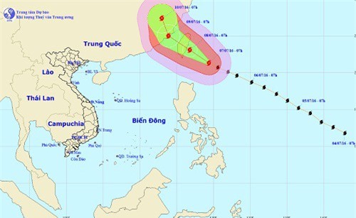 Siêu bão Nepartak gây gió giật cấp 17 trên biển Đông