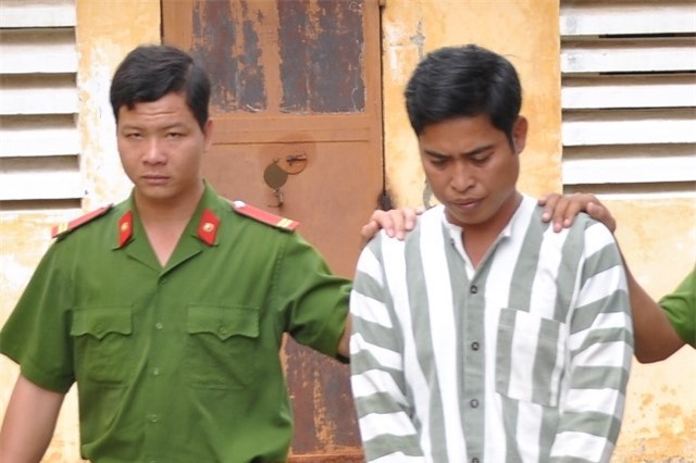 Gã đàn ông dọa tung clip "ái ân" để tống tiền người tình