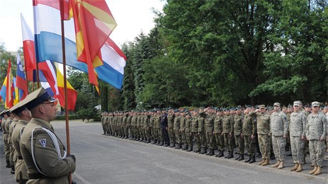 NATO điều 4.000 binh sĩ tới Đông Âu nhằm răn đe Nga