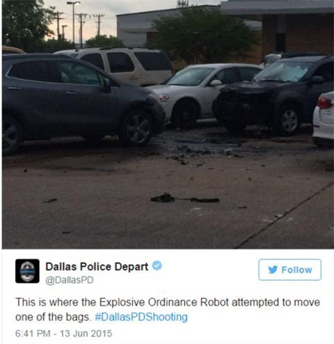 Cảnh sát Dallas dùng robot mang bom kích nổ diệt nghi phạm bắn tỉa