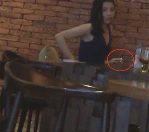 Hoa hậu Kỳ Duyên hút thuốc lá: Nhà thơ Dương Kỳ Anh nói gì?