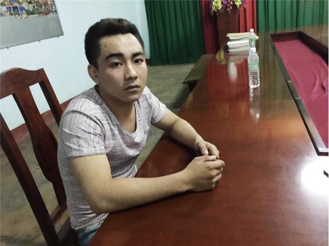 Bắt nhóm thanh niên liều lĩnh ném đá xe khách trên quốc lộ