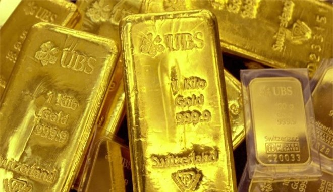 Giá vàng giảm do đồng USD ổn định, chứng khoán phục hồi