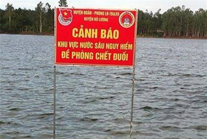 Xuống sông rửa tay chân, 2 học sinh lớp 5 thiệt mạng