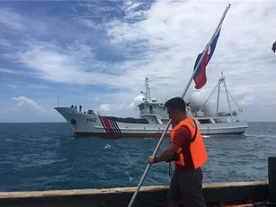 Philippines gửi thông điệp mạnh mẽ tới Trung Quốc